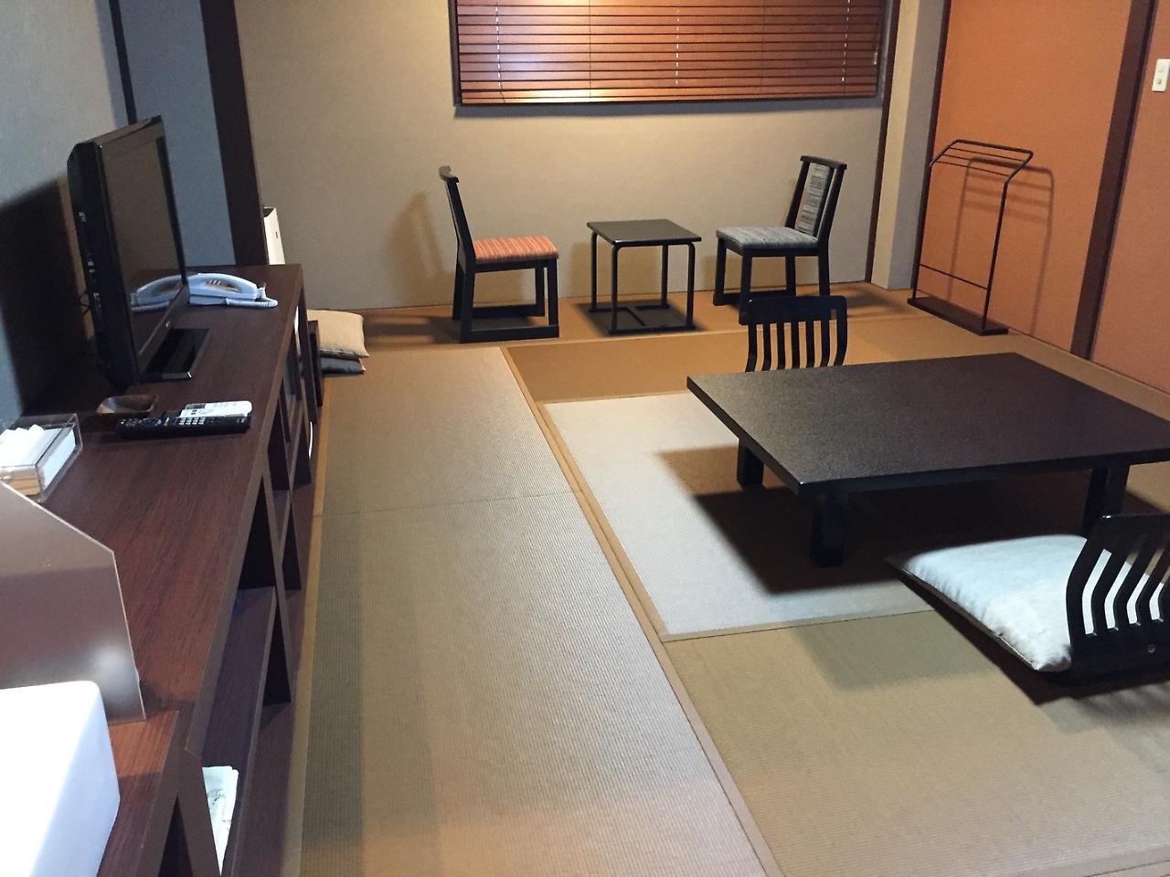 Tokiwa Ryokan Никко Экстерьер фото